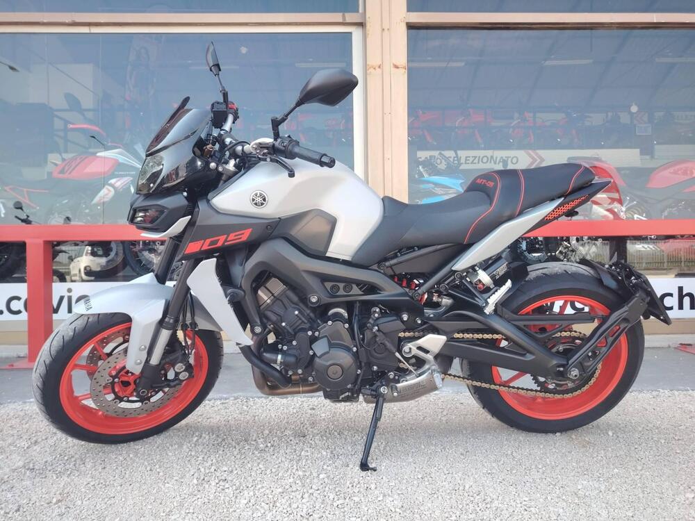 Yamaha MT-09 (2017 - 20)