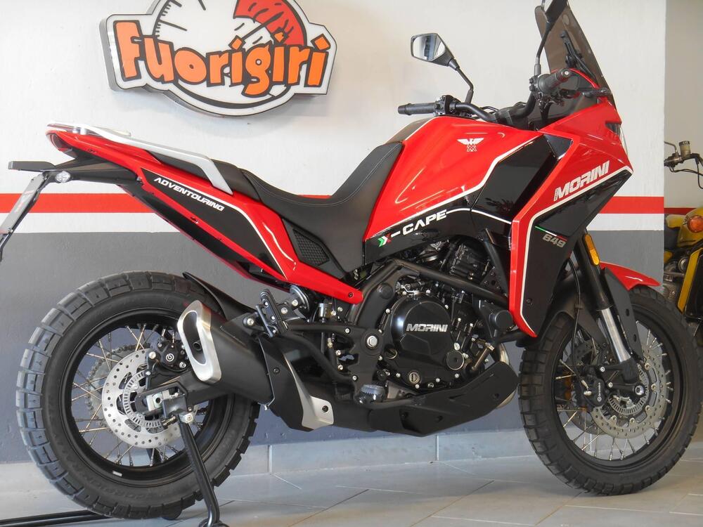 Moto Morini X-Cape 650 (2021 - 25) (3)