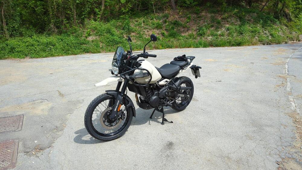 Royal Enfield Himalayan 450 (2024 - 25) (4)