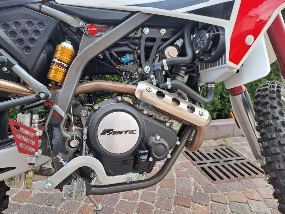 Fantic Motor XEF 125 Competition (2023 - 24) (5)
