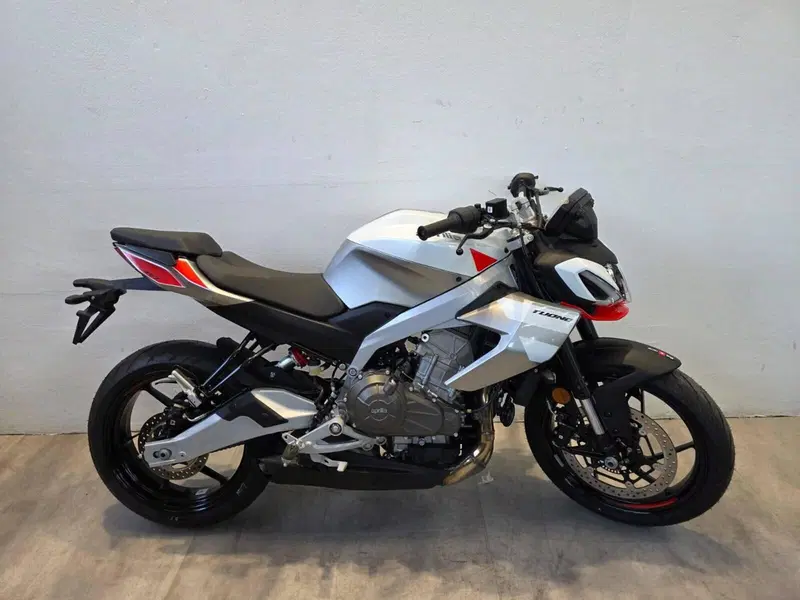 Aprilia Tuono 457 (2025 - 26)