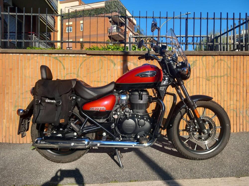 Royal Enfield Meteor 350 Supernova (2021 - 25)