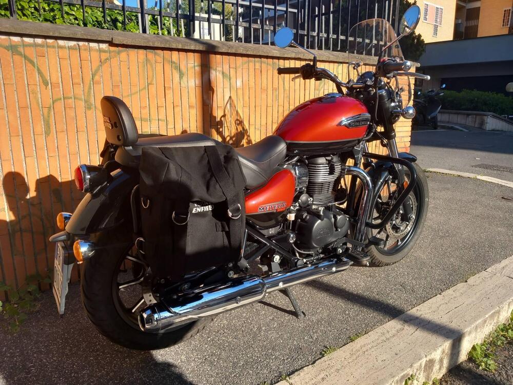 Royal Enfield Meteor 350 Supernova (2021 - 25) (3)