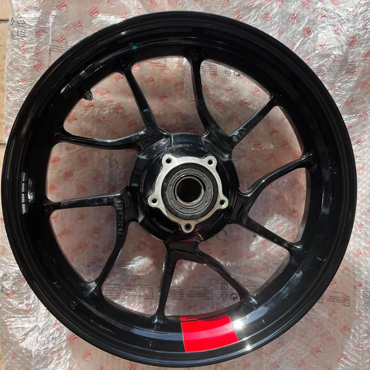 Cerchio posteriore originale Ducati Multistrada V4
