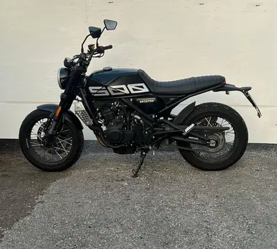 Brixton Motorcycles Crossfire 500 X (2021 - 26) usata
