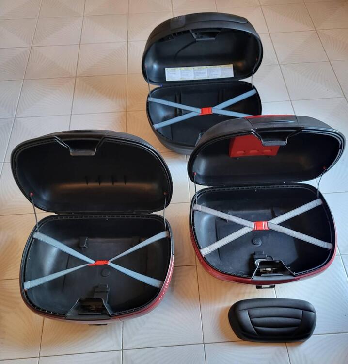 Valigie GIVI + telaio + piastra per BMW (2)