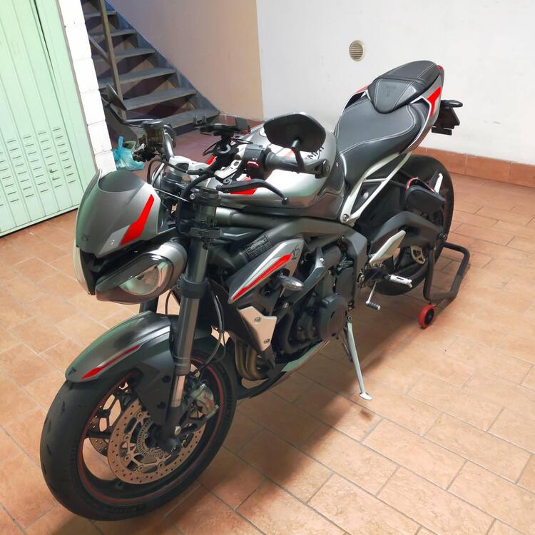 Triumph Street Triple RS (2020 - 22) (3)