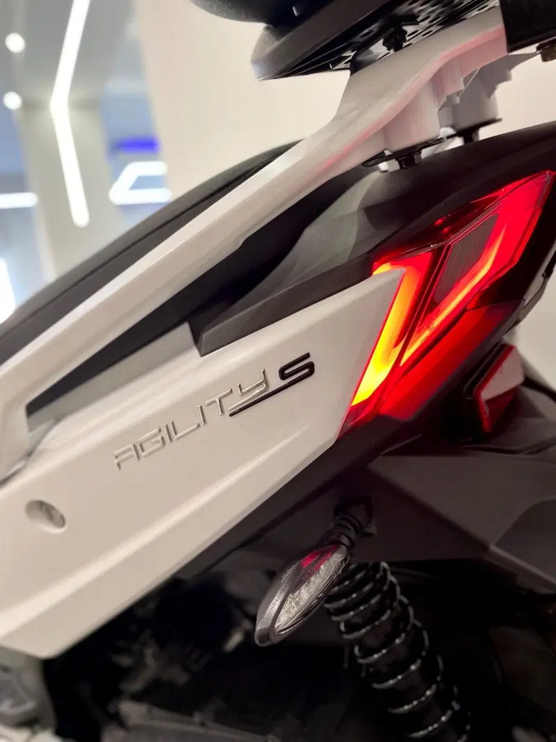 Kymco Agility 125 S (2022 - 26) (10)
