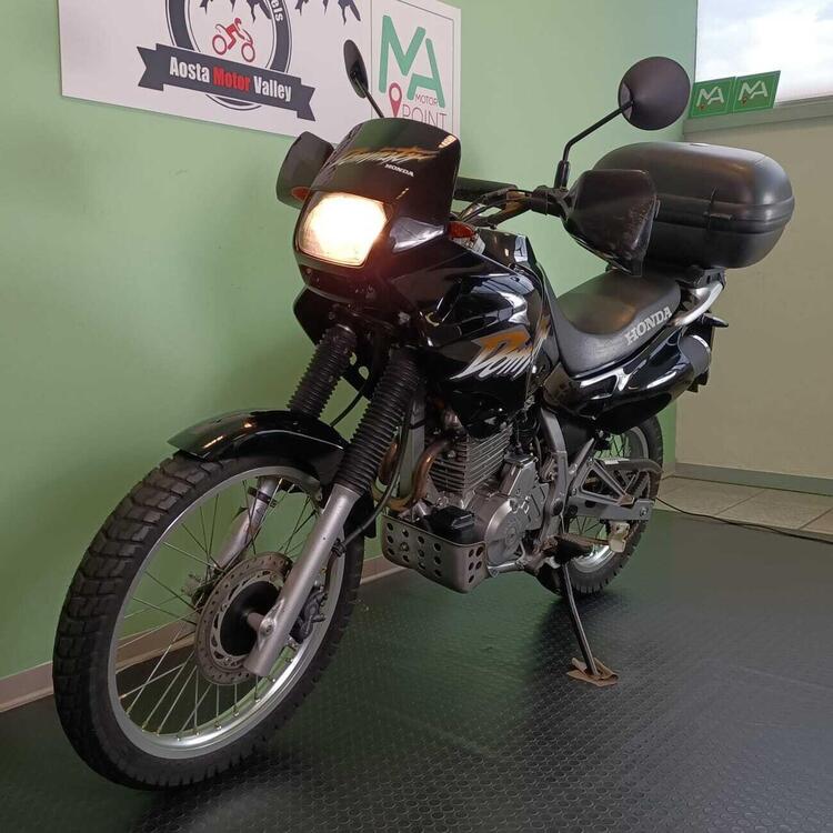 Honda NX 650 Dominator (1996 - 02) (5)