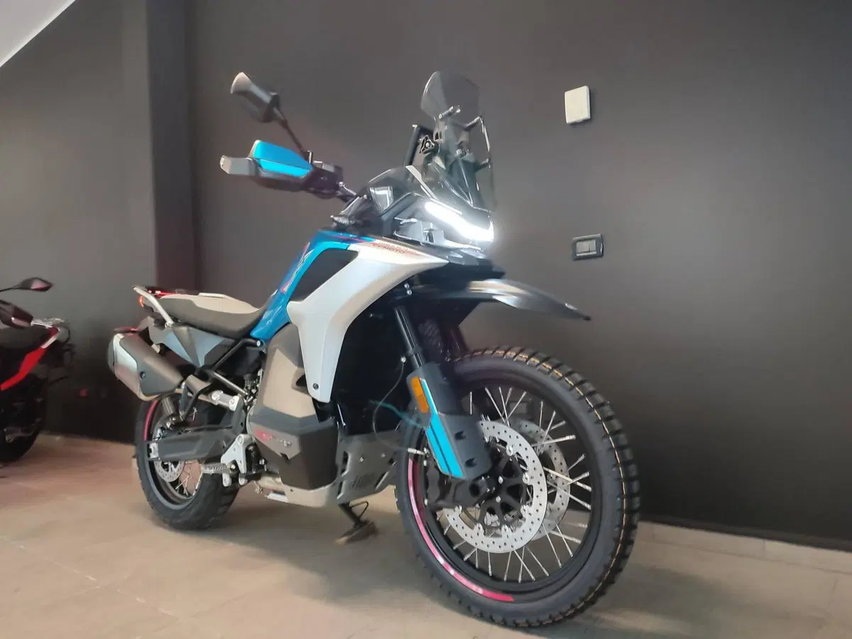 CFMOTO 800MT-X Low Seat (2025 - 26) (4)