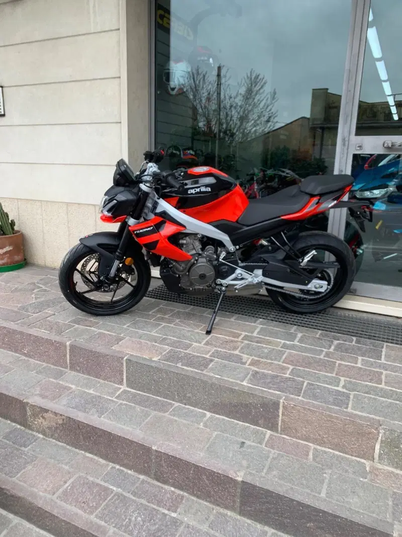 Aprilia Tuono 457 (2025 - 26) (2)