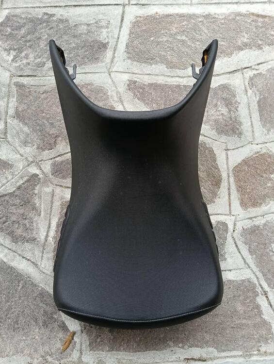 Sella, cupolino e fianchetto per BMW GS 1200 versi (3)
