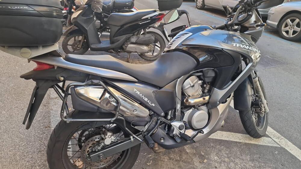 Honda Transalp XL 700 V (2007 - 2013)