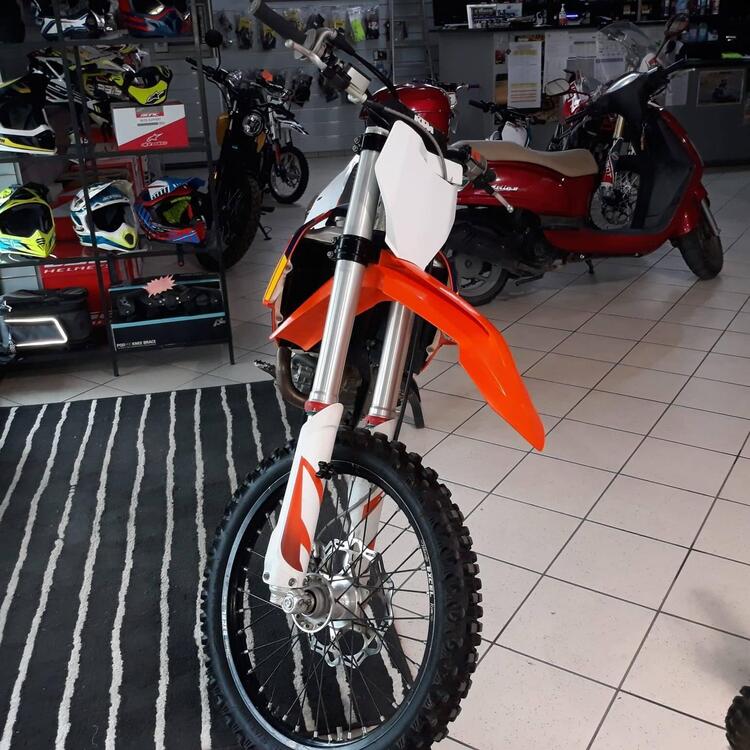 KTM 250 SX-F (2020) (3)