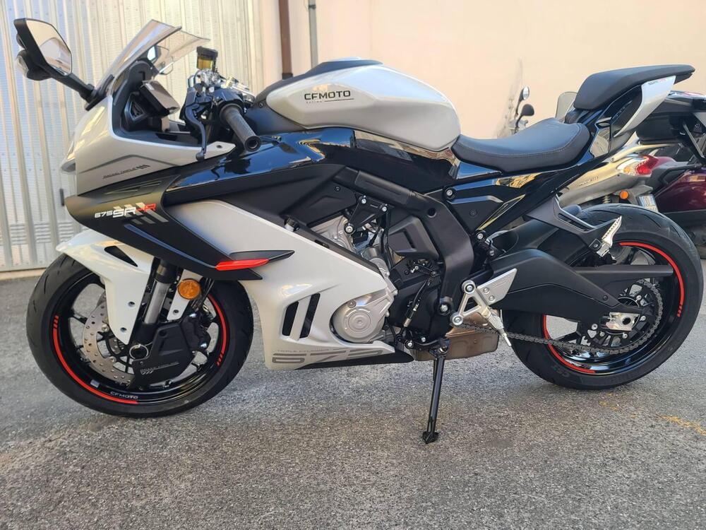 CFMOTO 675SR-R (2025) (5)