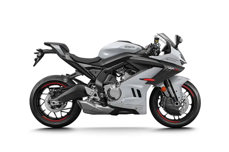 CFMOTO 675SR-R (2025 - 26) (8)