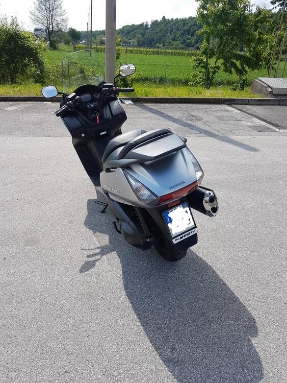 Honda Silver Wing 400 (2006 - 09) (3)