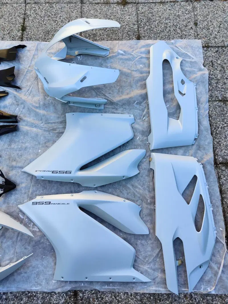 Carene Ducati 959 Originali (Arctic White Silk) (4)