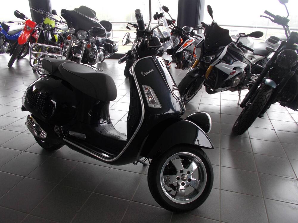 Vespa GTV 300 Via Montenapoleone ABS (2010 - 16)