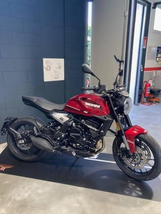 Moto Morini SEIEMMEZZO STR (2022 - 25)