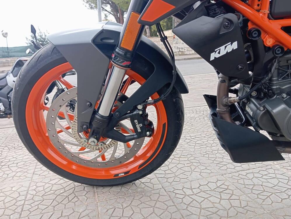 KTM 125 Duke (2021 - 23) (4)