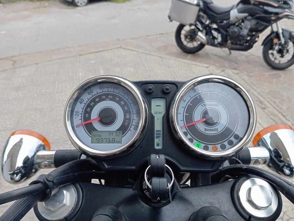 Benelli Imperiale 400 (2021 - 25) (3)