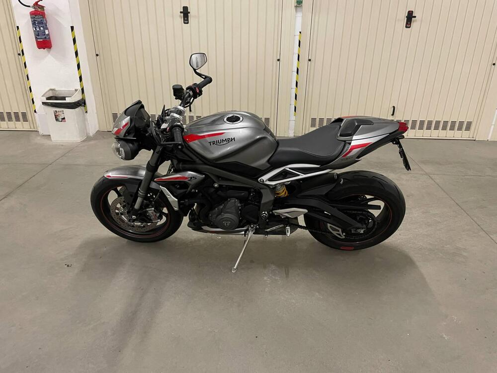 Triumph Street Triple RS (2020 - 22) (4)