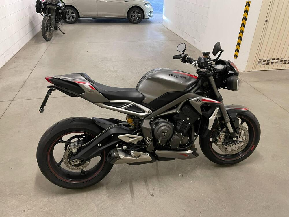 Triumph Street Triple RS (2020 - 22) (5)
