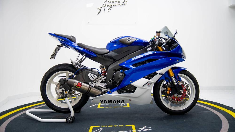 Yamaha YZF R6 (2006 - 07) (3)