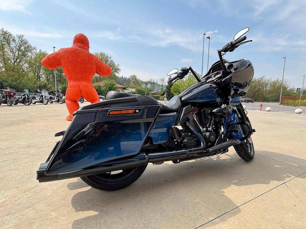 Harley-Davidson 117 Road Glide (2018 - 19) - FLTRXSE (5)