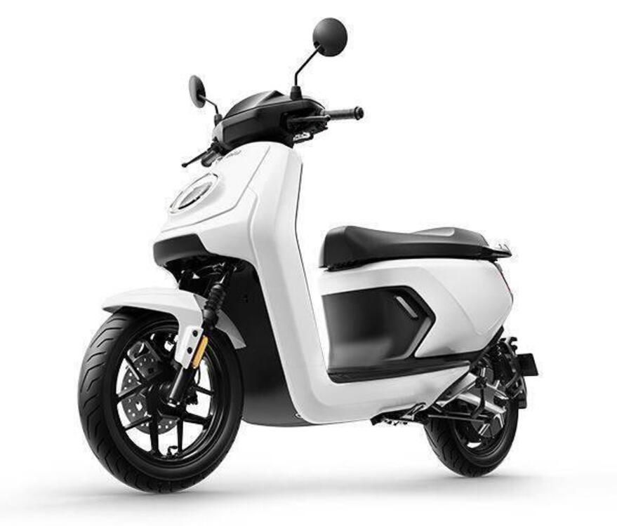 Niu MQi GT 100 (2022 - 25) (2)