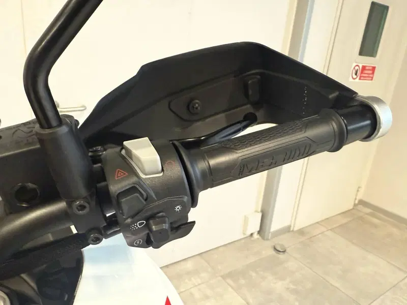 Moto Morini X-Cape 700 (2025 - 26) (10)