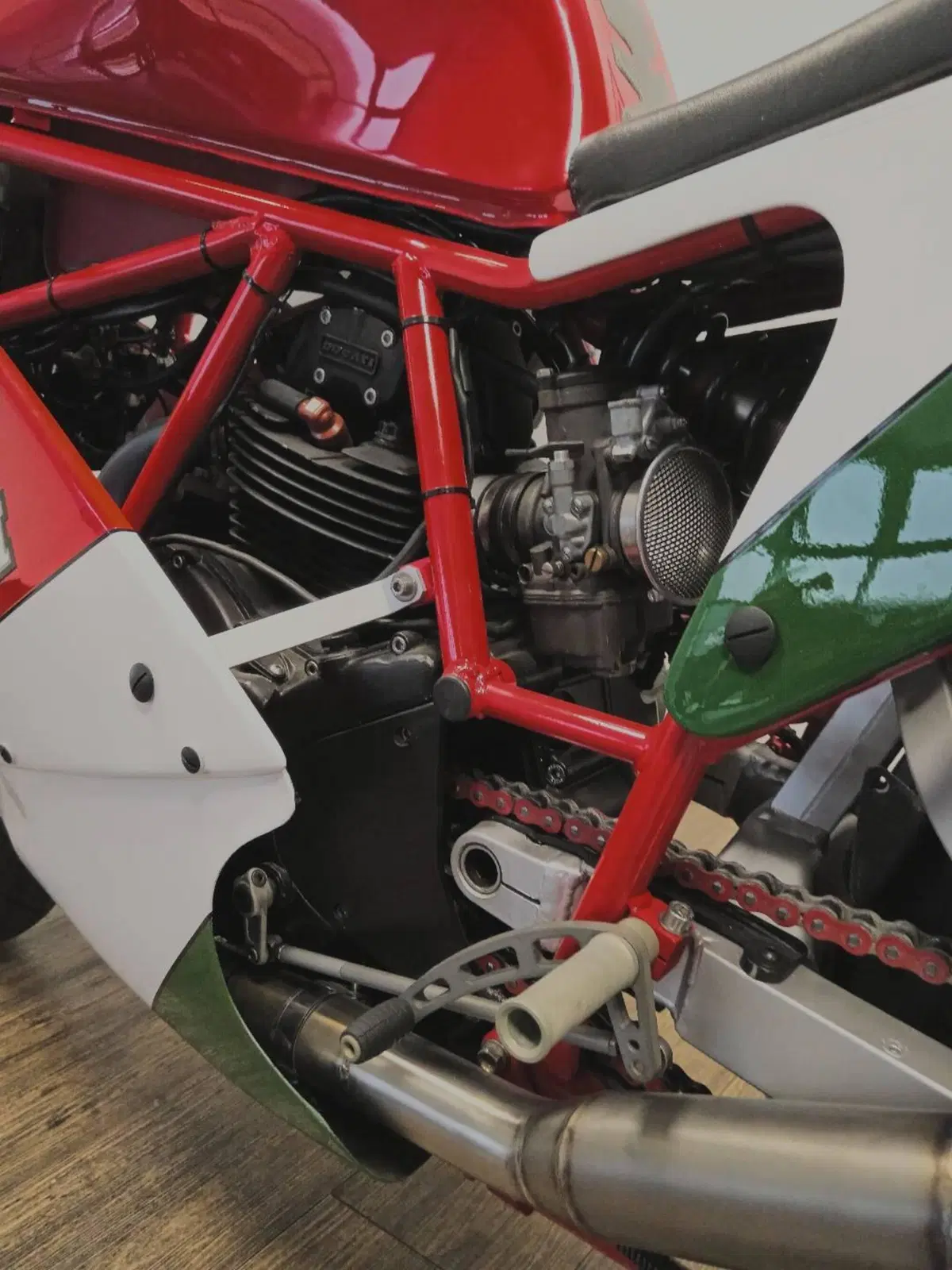 Ducati 750 f1 (5)