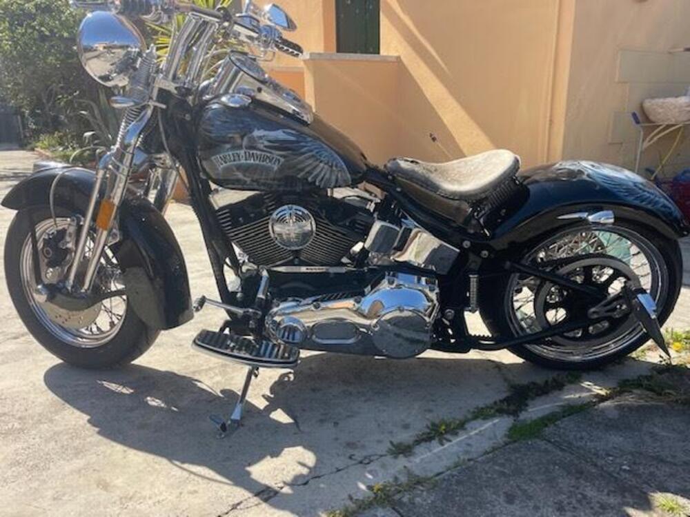 Harley-Davidson 1450 Heritage Springer (2000 - 03) - FLSTS