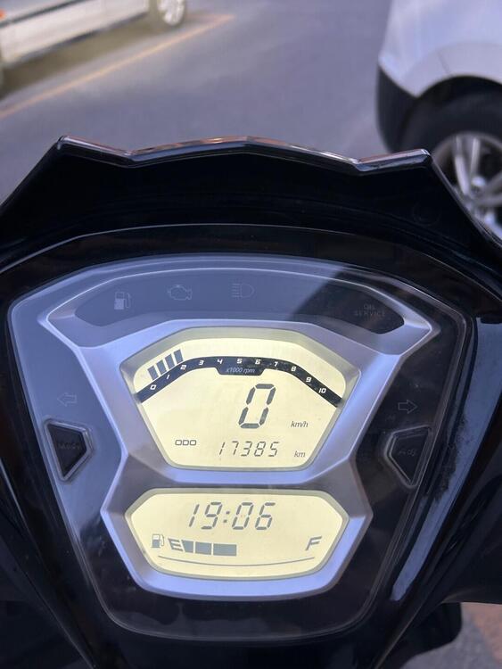 Kymco Agility 125 S (2022 - 25) (3)