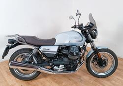 Moto Guzzi V7 850 Stone Special Abs (2021) usata