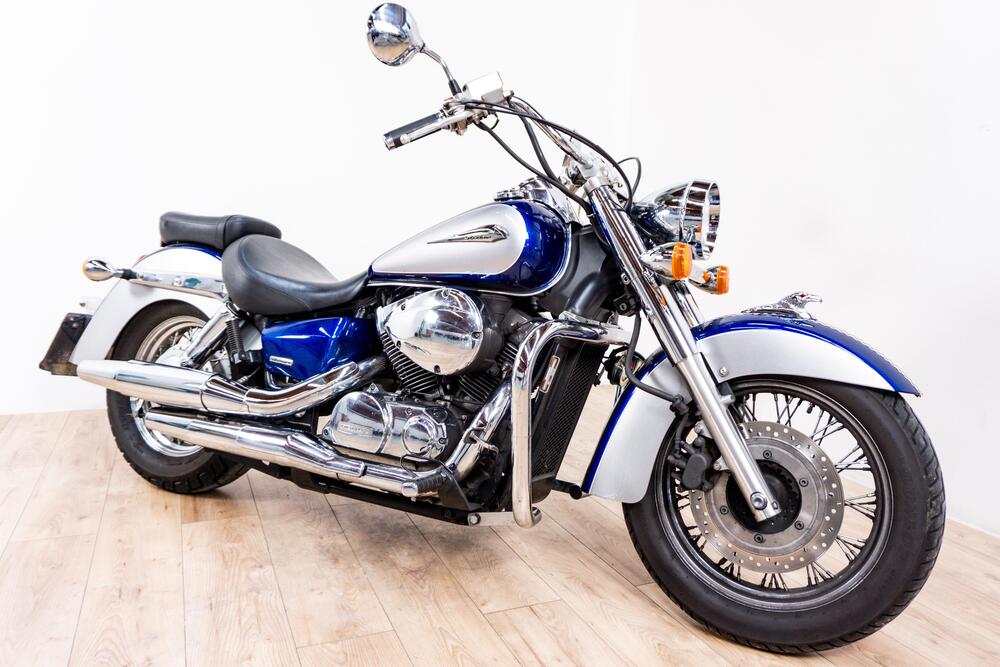 Honda VT 750 C Shadow Classic (2)