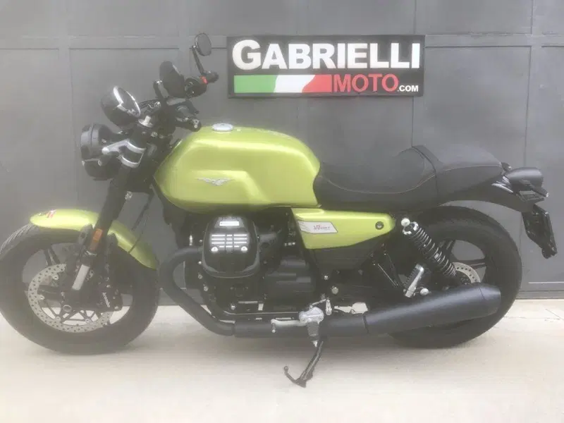 Moto Guzzi V7 Sport (2025 - 26)