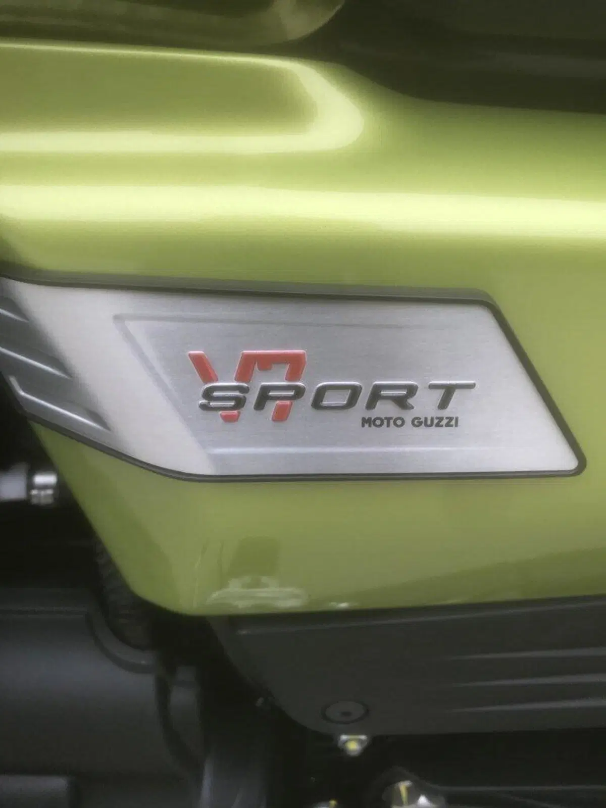 Moto Guzzi V7 Sport (2025 - 26) (4)