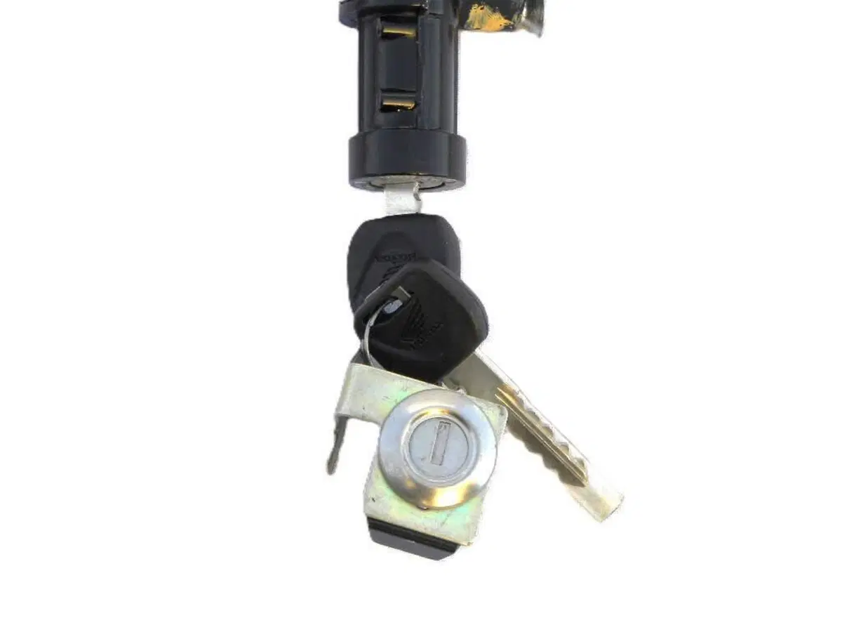 Blocchetto accensione Honda CBF 125 (n.223) (4)