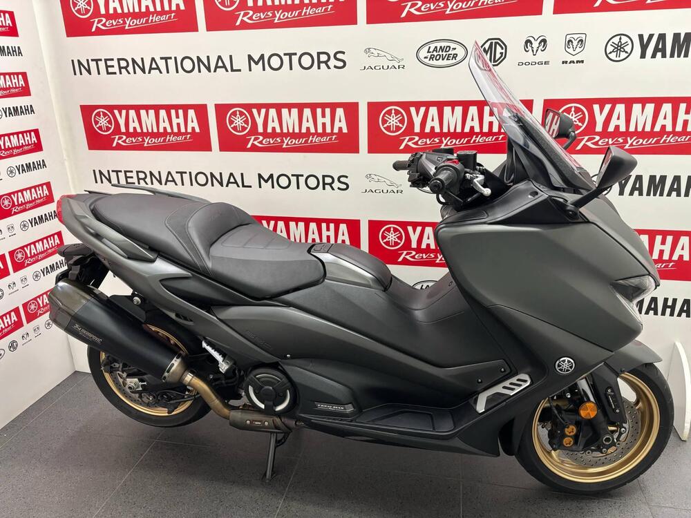 Yamaha T-Max 560 Tech Max (2021) (2)