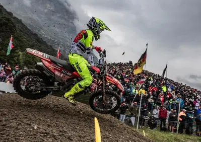 Tony Cairoli torna dietro al cancelletto: lo abbiamo seguito dietro alle quinte per tutto il weekend