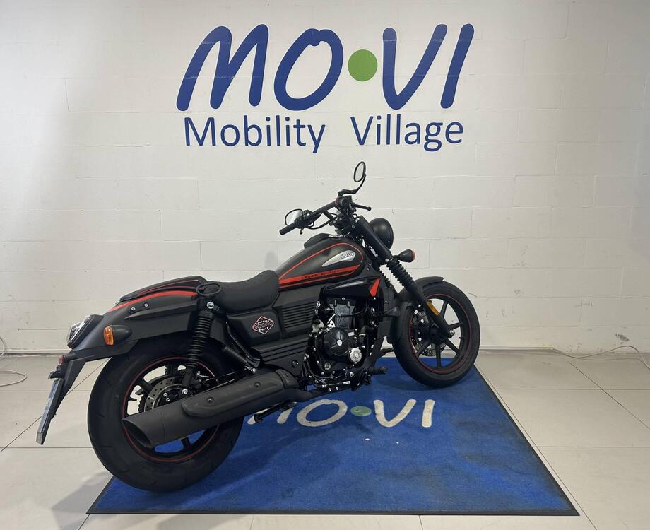 Um Italia Renegade Vegas 300 (2023 - 25) (2)