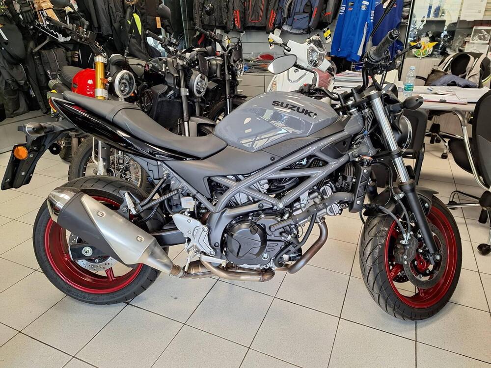 Suzuki SV650 (2021 - 24) (3)