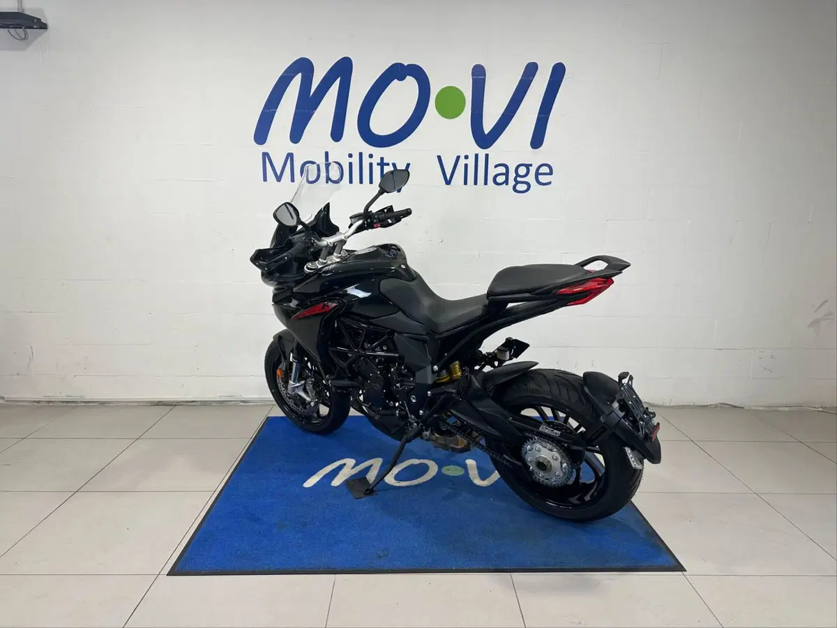 MV Agusta Turismo Veloce 800 R (2023 - 26) (4)