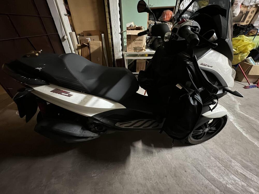 Piaggio MP3 300 Sport ABS Hpe (2021 - 24) (4)
