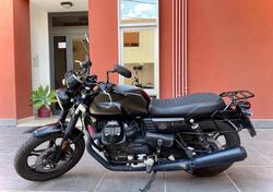 Moto Guzzi V7 III Stone (2017 - 20) usata