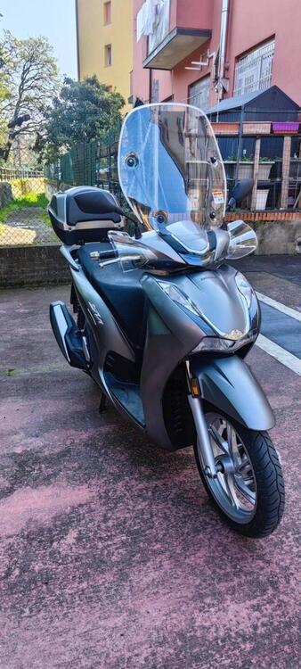Honda SH 350 (2021 - 24) (2)