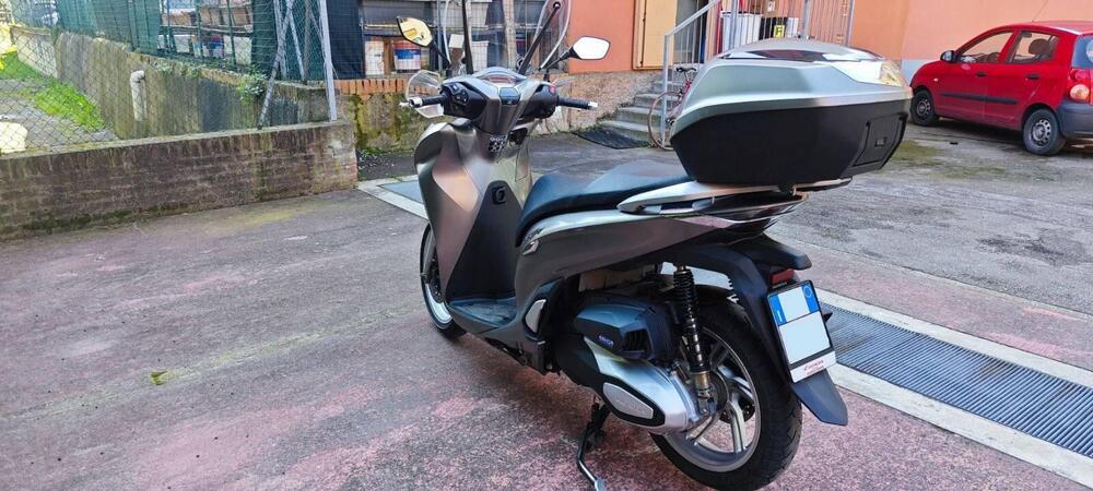Honda SH 350 (2021 - 24) (4)