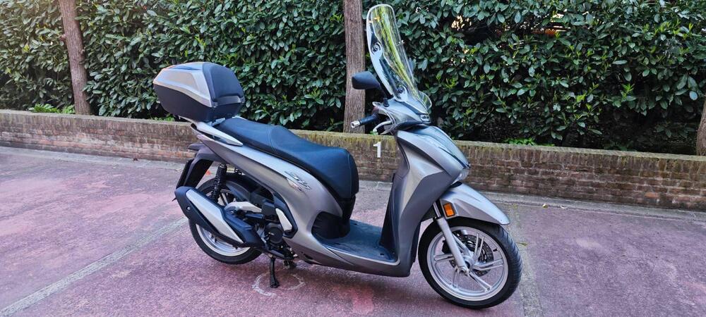 Honda SH 350 (2021 - 24) (5)